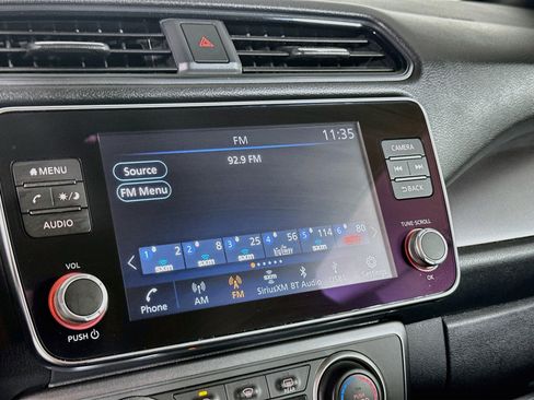 Used 2025 Nissan Leaf S FWD image 21