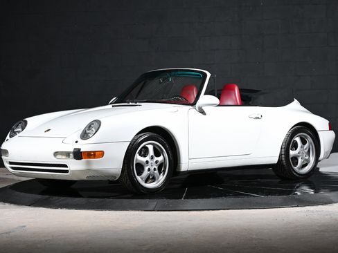 Used 1996 Porsche 911 Carrera image 9