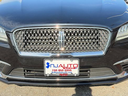 Used 2017 Lincoln MKZ Reserve w/ Drivers Package AWD/4WD image 98