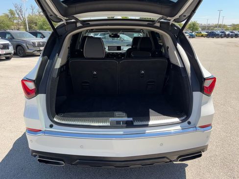 Used 2023 Acura MDX SH-AWD w/ Advance Package image 30