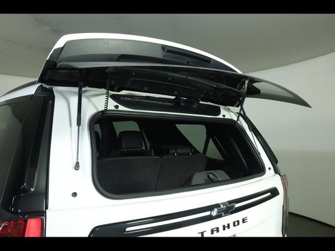 Used 2023 Chevrolet Tahoe RST w/ Luxury Package AWD/4WD image 19