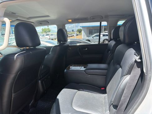 Used 2017 INFINITI QX80 2WD image 14