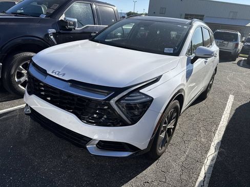 Used 2024 Kia Sportage SX FWD image 5