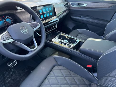 New 2026 Volkswagen Atlas SEL Premium R-Line AWD/4WD image 23