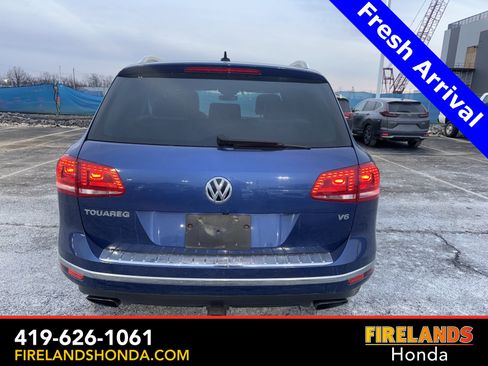 Used 2017 Volkswagen Touareg Wolfsburg Edition image 4