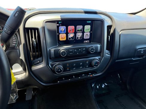 Used 2017 Chevrolet Silverado 1500 LT w/ LT Plus Package RWD image 12