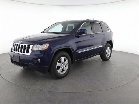 Used 2012 Jeep Grand Cherokee Laredo w/ Laredo E Group AWD/4WD image 1