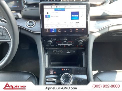 Used 2024 Jeep Grand Cherokee Limited 4xe AWD/4WD image 11