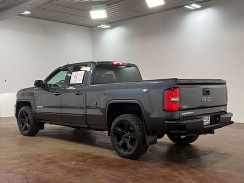 Used 2018 GMC Sierra 1500 SLE image 5