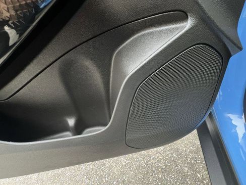 Used 2024 Chevrolet Trax RS w/ Sunroof Package image 24