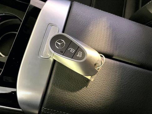 Certified 2026 Mercedes-Benz GLC 300 4MATIC image 15