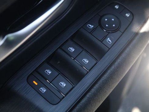 New 2026 Nissan Kicks SV AWD/4WD image 11