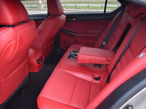 Used 2021 Lexus IS 350 F Sport w/ Dynamic Handling Package AWD/4WD image 23