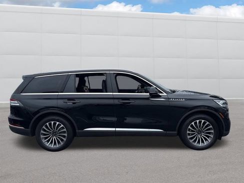 Used 2023 Lincoln Aviator Reserve w/ Equipment Group 201A image 9