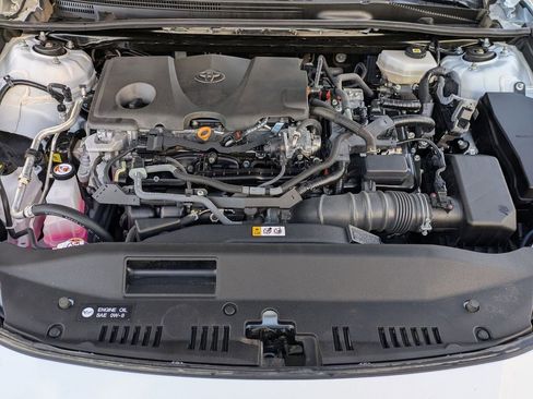 Used 2025 Toyota Camry LE image 30