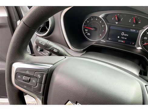 Used 2024 Chevrolet Blazer LT w/ Convenience Package AWD/4WD image 19