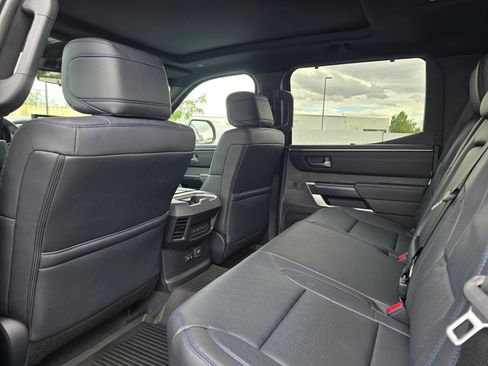 Used 2025 Toyota Tundra Platinum AWD/4WD image 11