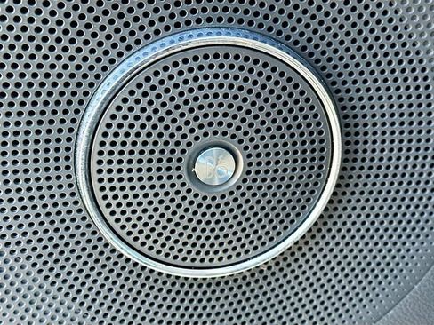 Used 2022 Ford Expedition Platinum image 19