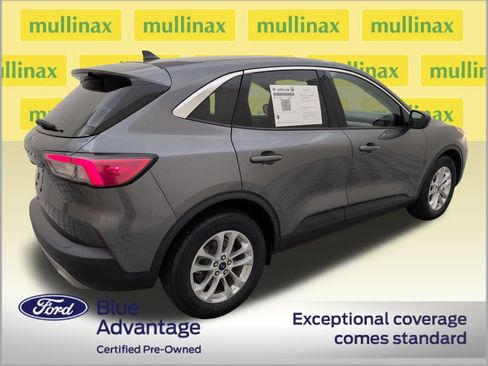 Certified 2022 Ford Escape SE w/ Convenience Package FWD image 3