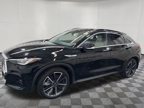 Used 2023 INFINITI QX55 Essential AWD/4WD image 4