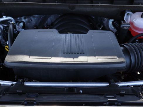 New 2026 GMC Yukon XL Denali w/ LPO, Floor Liner Package image 25