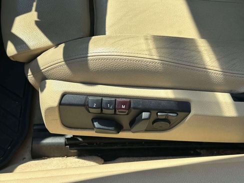 Used 2014 BMW 435i Convertible RWD image 17