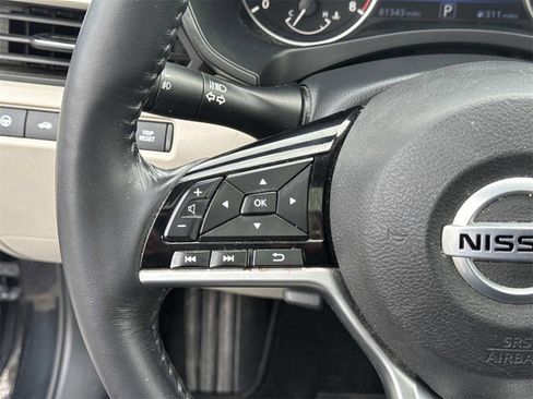 Used 2021 Nissan Altima 2.5 Platinum image 32