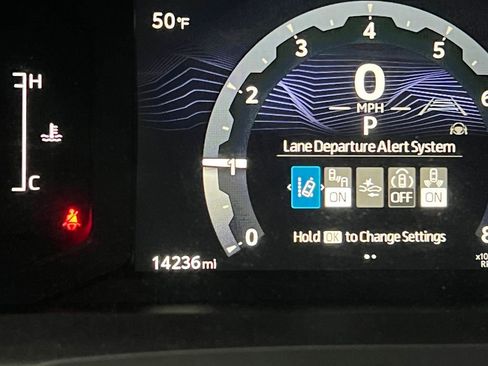 Used 2024 Toyota Tacoma SR5 image 18