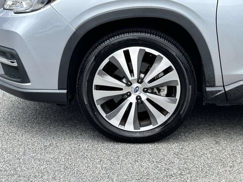 Used 2022 Subaru Ascent Touring AWD/4WD image 9