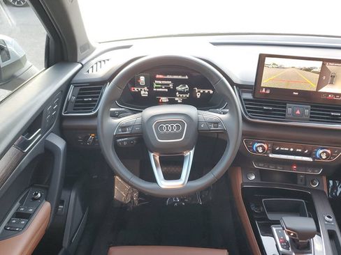 Certified 2023 Audi Q5 2.0T Premium Plus w/ Premium Plus Package AWD/4WD image 20