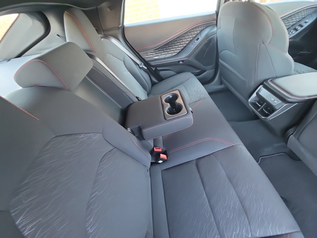 New 2027 Dodge Charger R/T w/ Blacktop Package AWD/4WD image 23