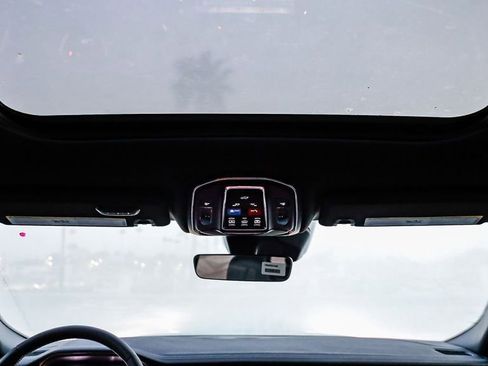 New 2026 Jeep Grand Cherokee Limited w/ Limited Altitude Package AWD/4WD image 19
