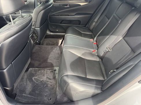 Used 2016 Lexus LS 460 L RWD image 25