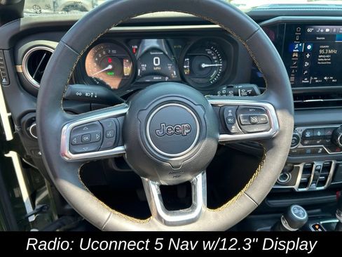 Used 2024 Jeep Wrangler Unlimited Sahara w/ Technology Group AWD/4WD image 20