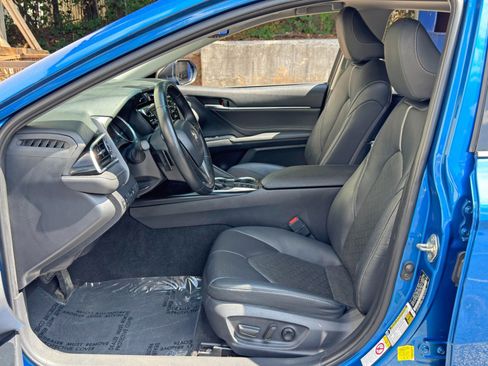 Used 2018 Toyota Camry XSE w/ Protection Package (Q2) FWD image 16