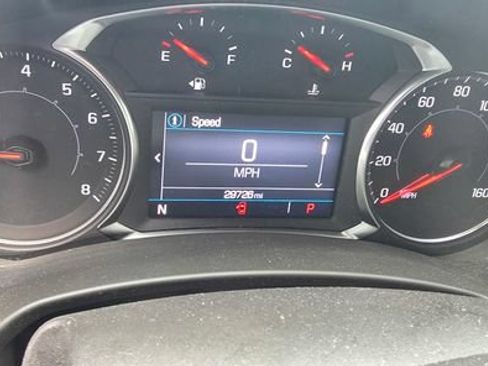 Used 2023 GMC Terrain SLE w/ Driver Convenience Package AWD/4WD image 9