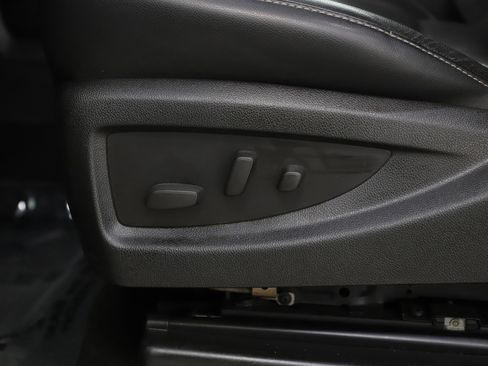 Used 2016 Chevrolet Silverado 2500 LTZ w/ Duramax Plus Package image 26