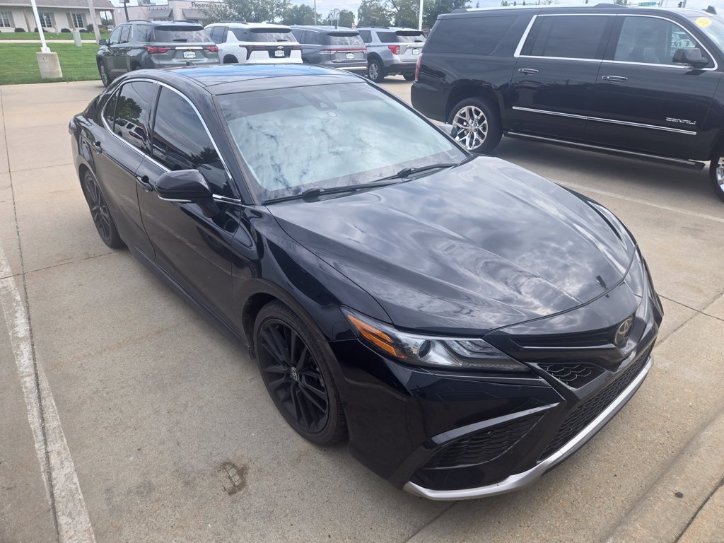 Used 2023 Toyota Camry XSE w/ Navigation Package FWD image 2