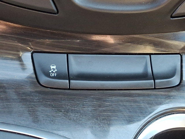 Used 2020 Buick Envision Essence FWD image 24