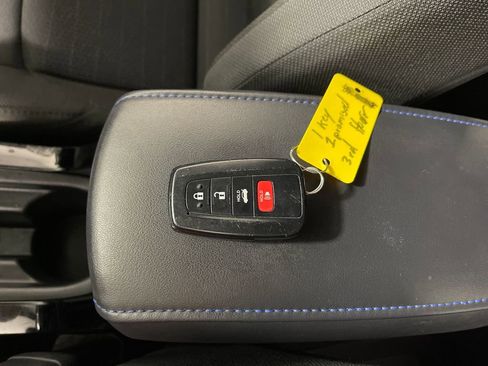 Certified 2021 Toyota Corolla SE w/ SE Premium Package FWD image 24