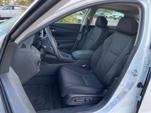 Used 2023 Honda Accord EX image 21