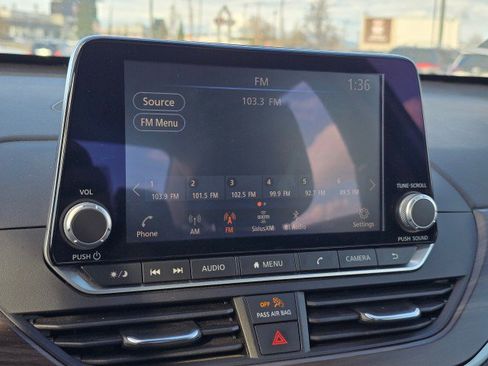 Used 2023 Nissan Altima 2.5 SV image 34