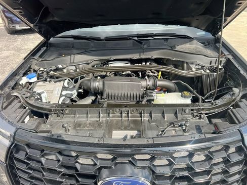 Used 2026 Ford Explorer ST AWD/4WD image 32