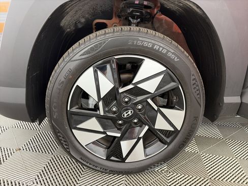 Used 2025 Hyundai Kona SEL AWD/4WD image 13