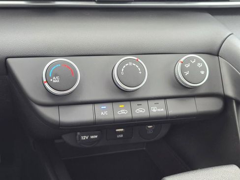 New 2026 Hyundai Elantra SE FWD image 27