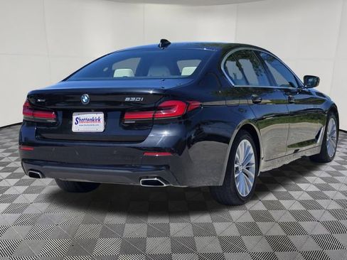 Used 2023 BMW 530i xDrive w/ Premium Package image 5