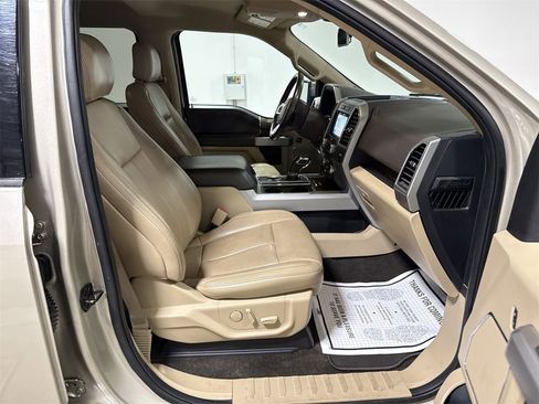 Used 2018 Ford F150 Lariat w/ Equipment Group 502A Luxury image 22