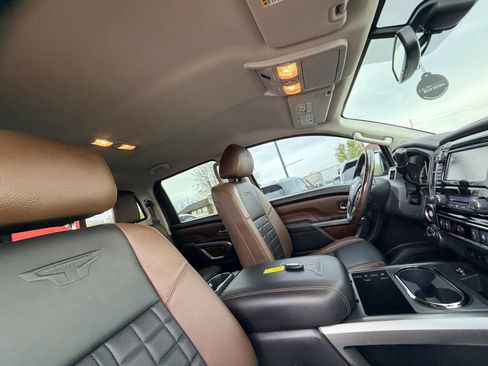 Used 2017 Nissan Titan Platinum Reserve w/ Off-Road Package image 20