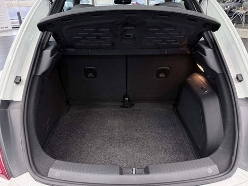 Used 2018 Volkswagen Beetle 2.0T SE image 22