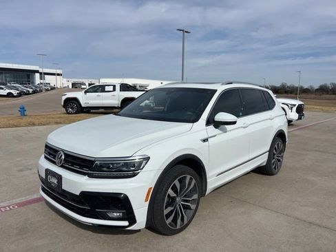 Used 2021 Volkswagen Tiguan SEL Premium R-Line image 1